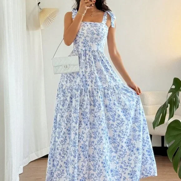 Blue And White Boho Floral Women's Elegant Long Dress - Picture 3 of 6